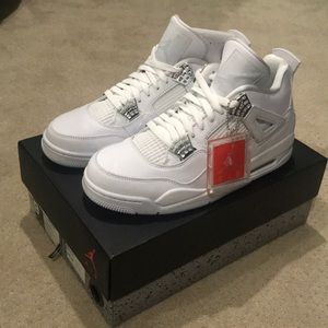 JORDAN RETRO 4 PURE MONEY